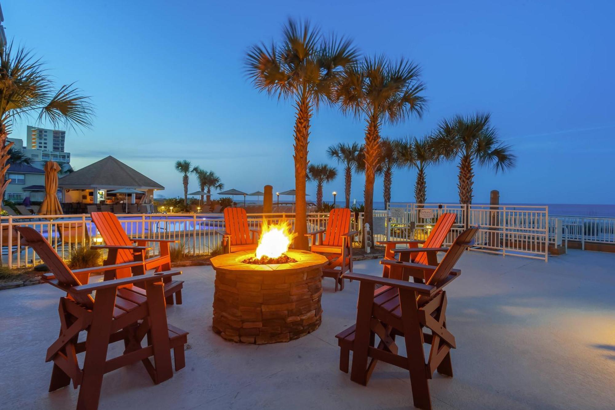 Courtyard By Marriott Jacksonville Beach Oceanfront Exterior photo